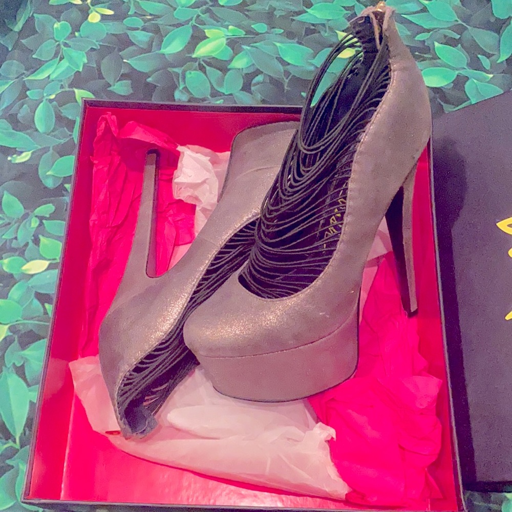 London Trash Grey Metallic High Heels